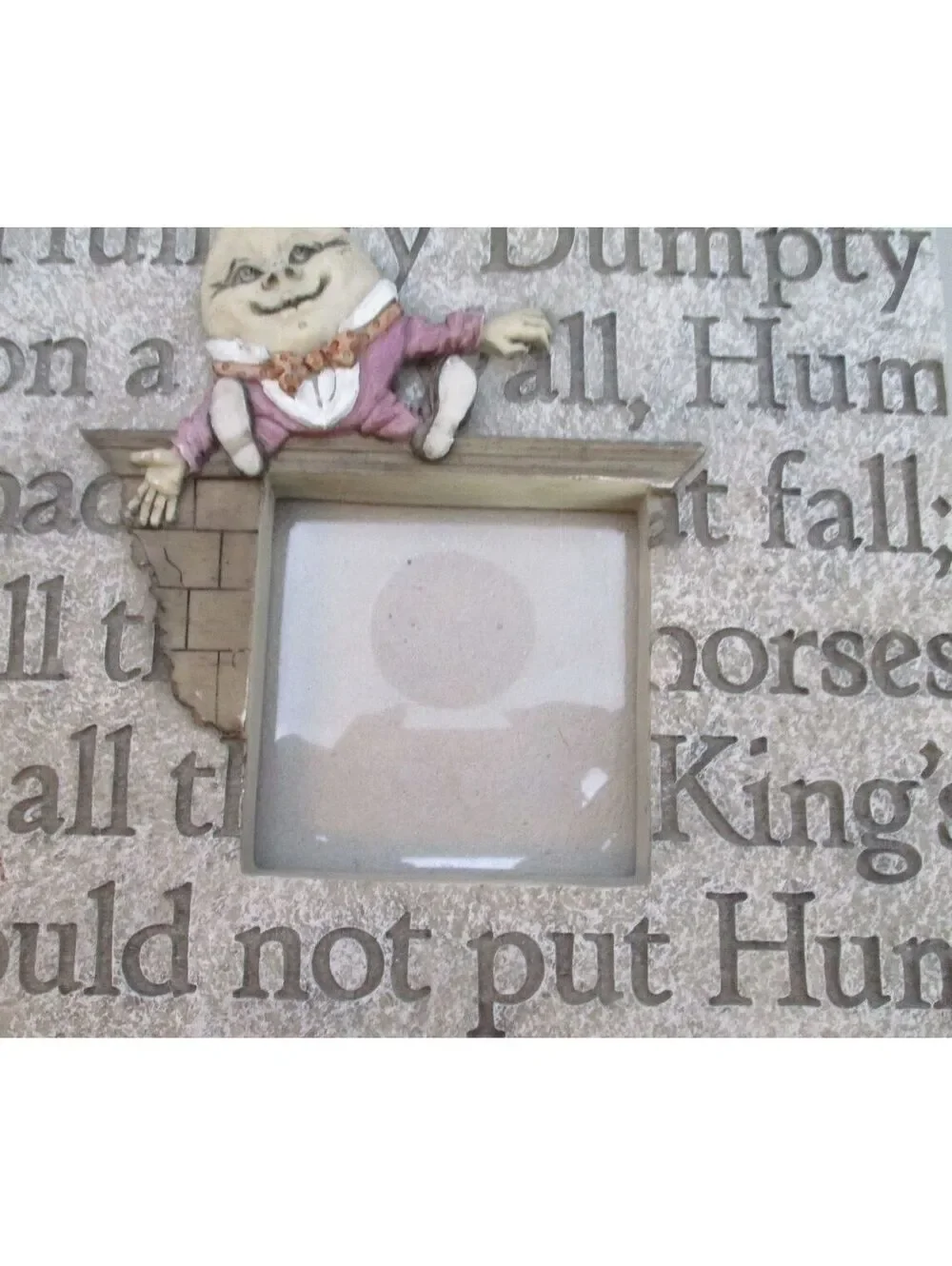 VTG Figi Graphics Humpty Dumpty Nursery Rhyme 3D Resin Picture Frame